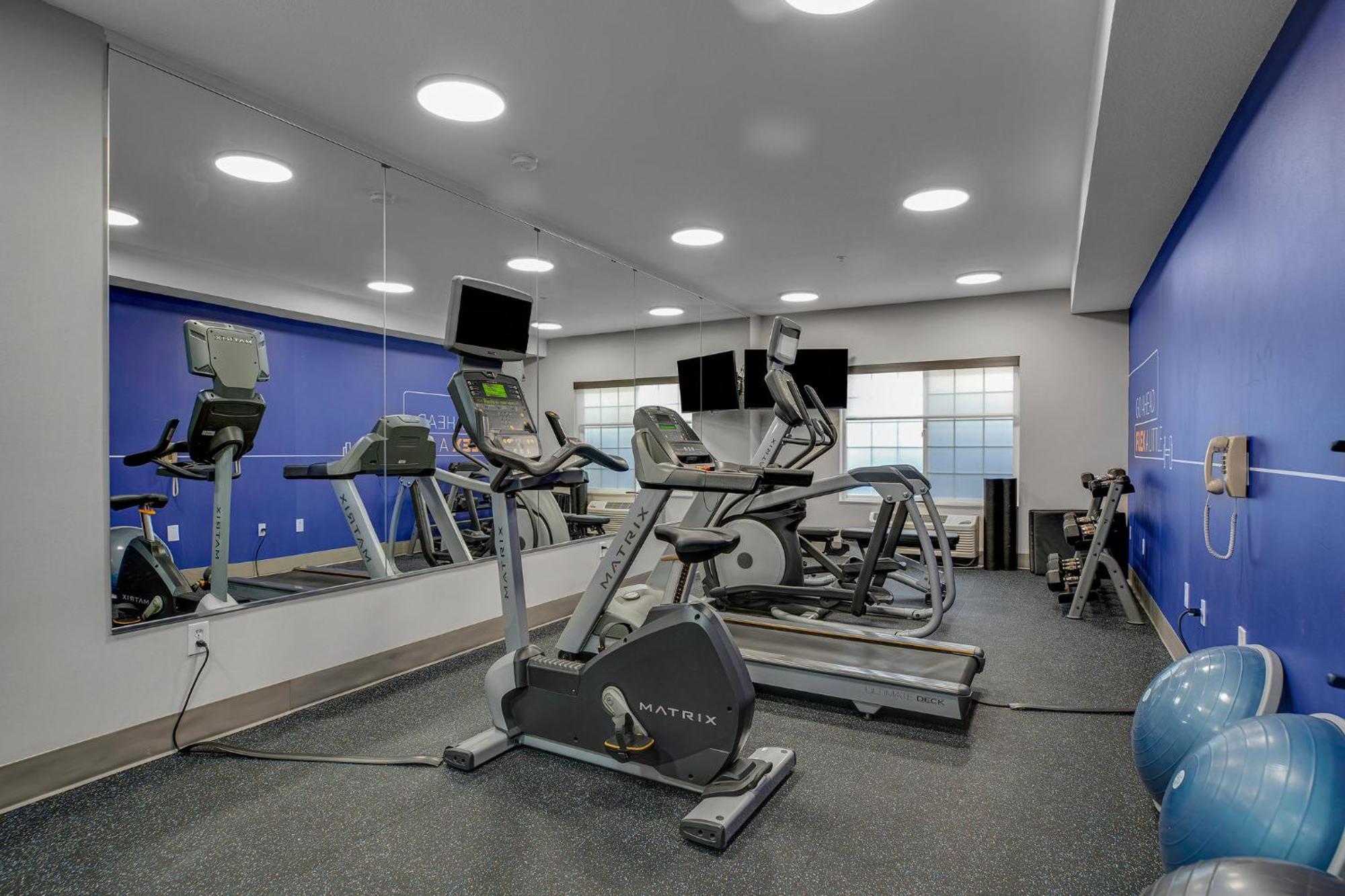 Holiday Inn Express Hotel & Suites Portland - Jantzen Beach By Ihg Exteriör bild