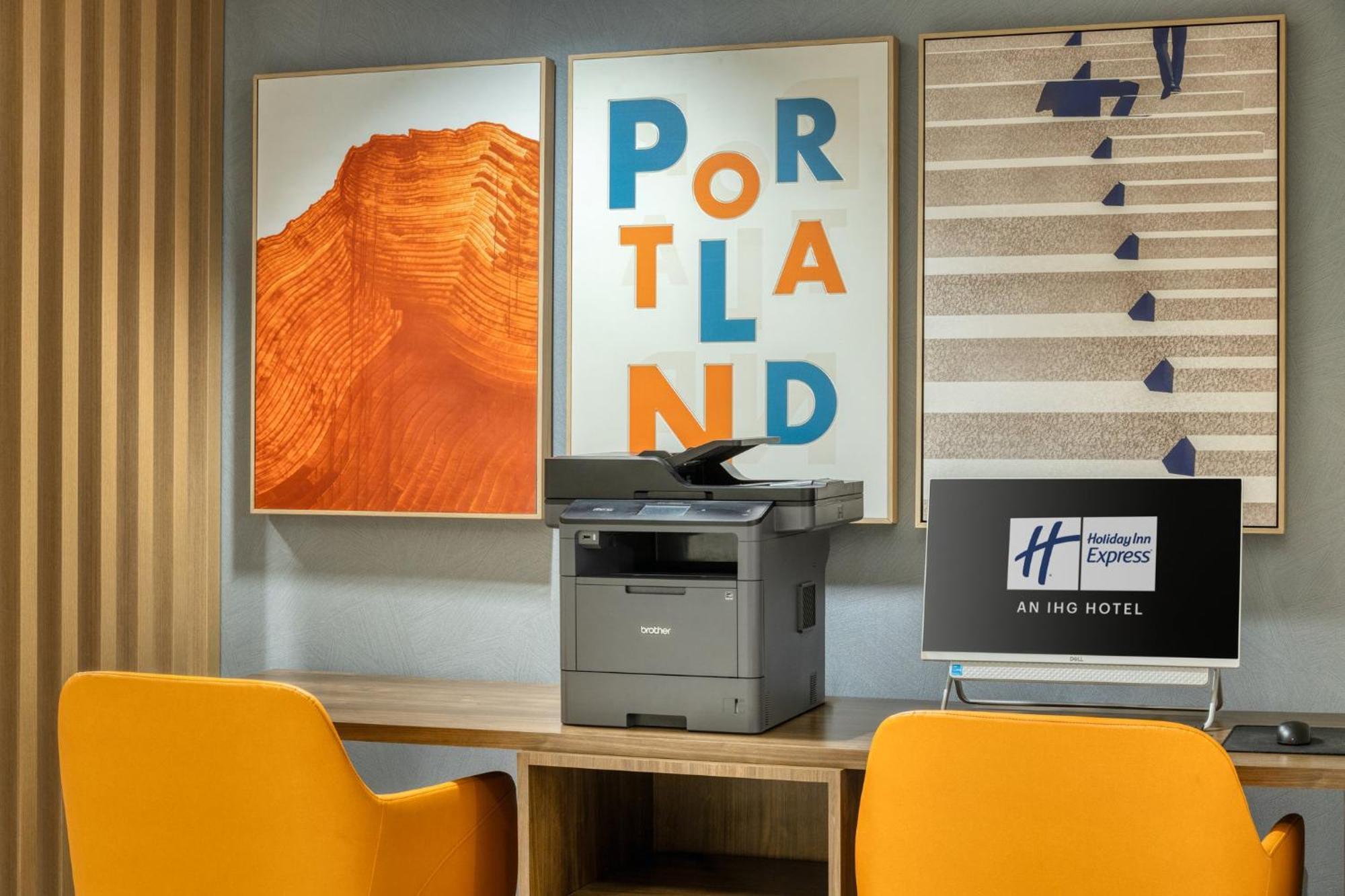 Holiday Inn Express Hotel & Suites Portland - Jantzen Beach By Ihg Exteriör bild