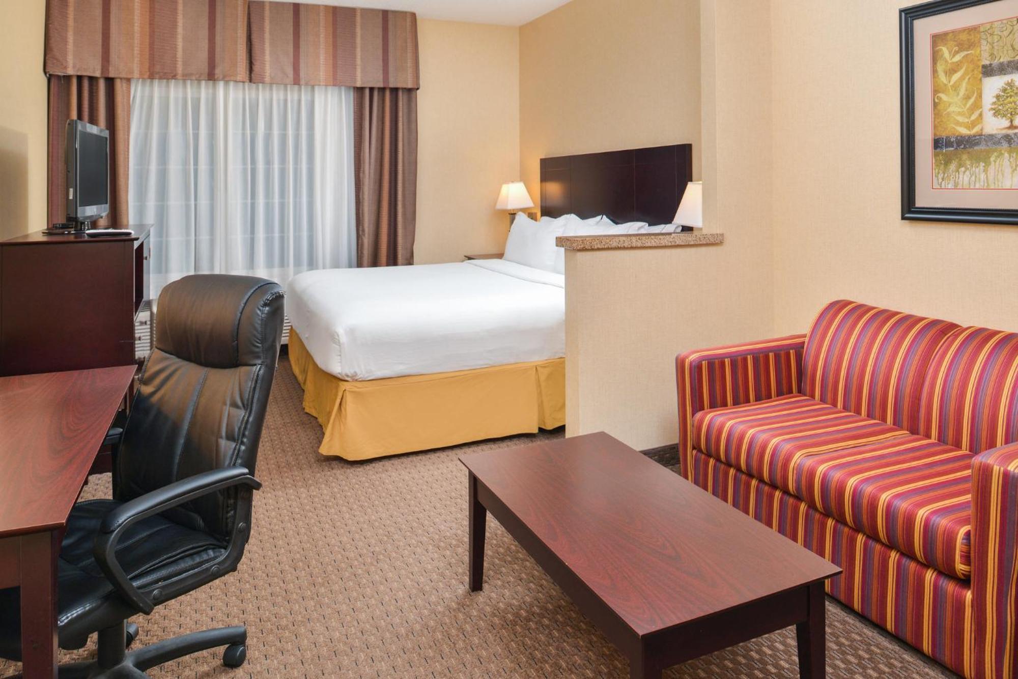 Holiday Inn Express Hotel & Suites Portland - Jantzen Beach By Ihg Exteriör bild