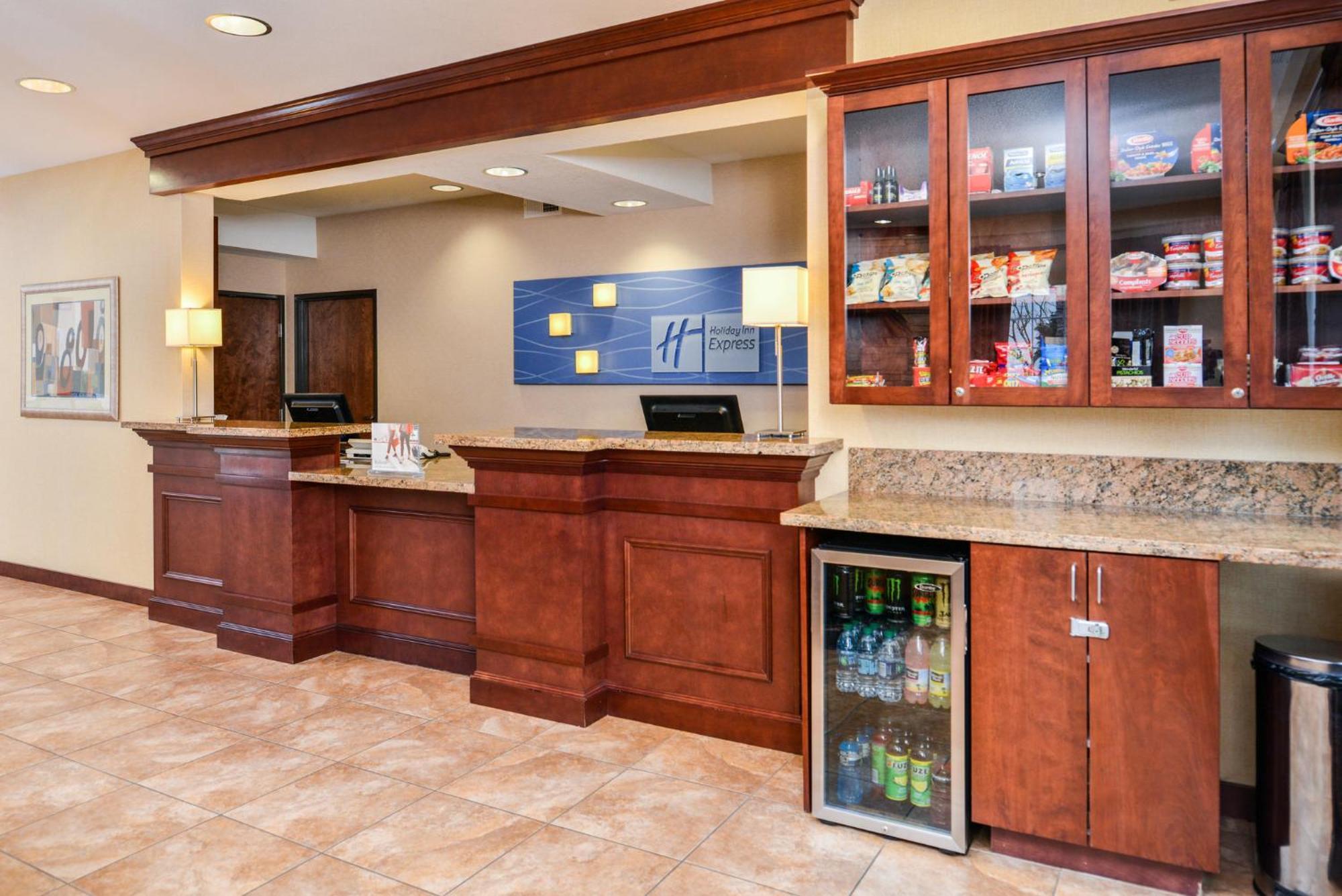 Holiday Inn Express Hotel & Suites Portland - Jantzen Beach By Ihg Exteriör bild
